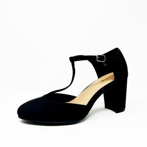 EUC Torrid Women’s Size 10.5W Suede Mary Jane Heels